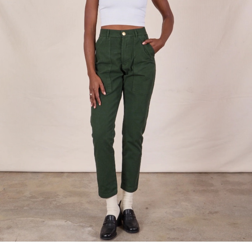 Stylish Green High-Waisted Pants